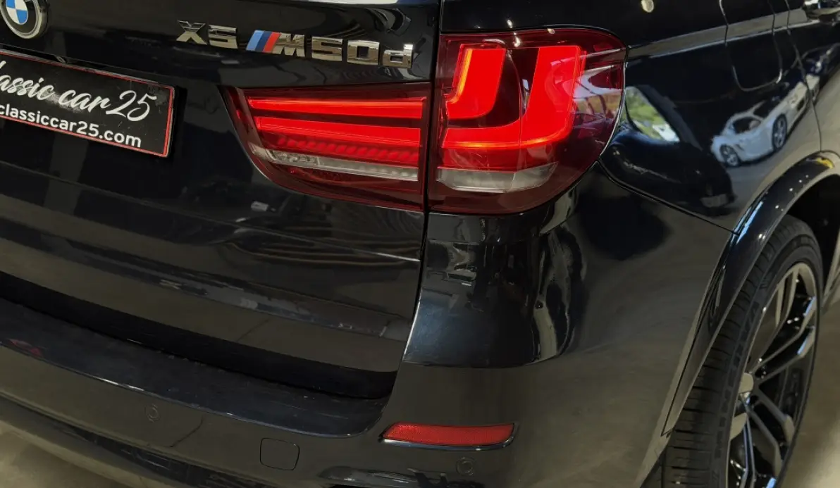 Bmw X5 (F15) M50D 381CH