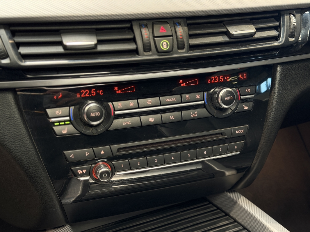 Bmw X5 (F15) M50D 381CH