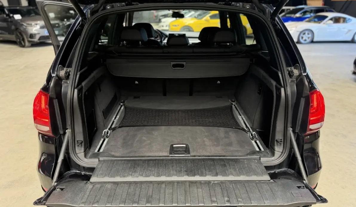 Bmw X5 (F15) M50D 381CH