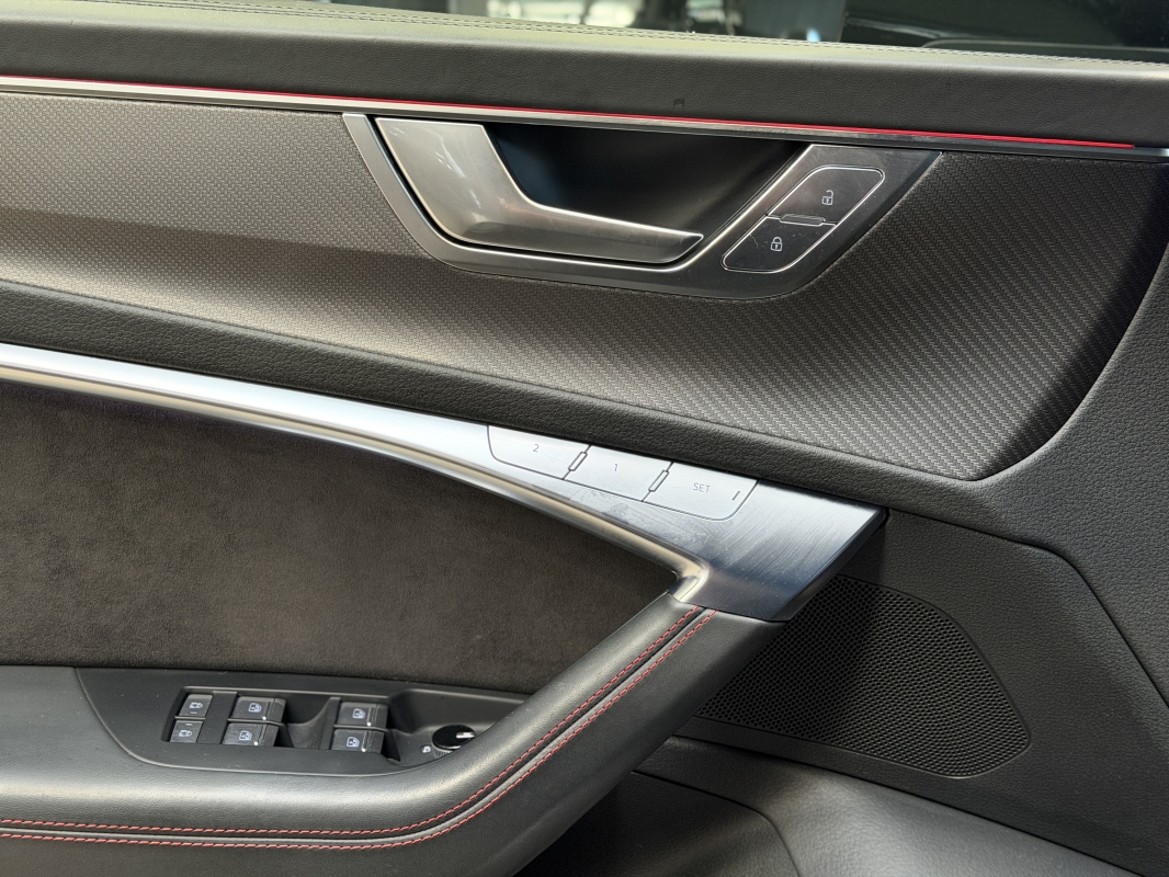 Audi RS6 AVANT 4.0 V8 TFSI 600CH QUATTRO TIPTRONIC