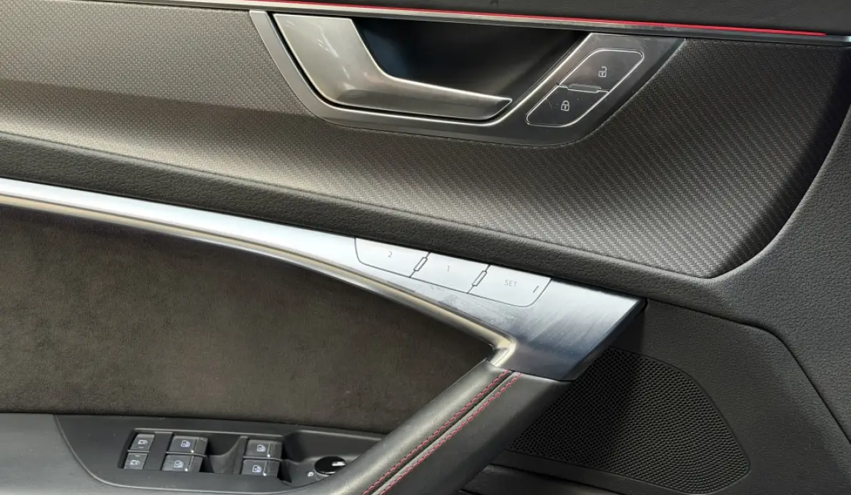 Audi RS6 AVANT 4.0 V8 TFSI 600CH QUATTRO TIPTRONIC