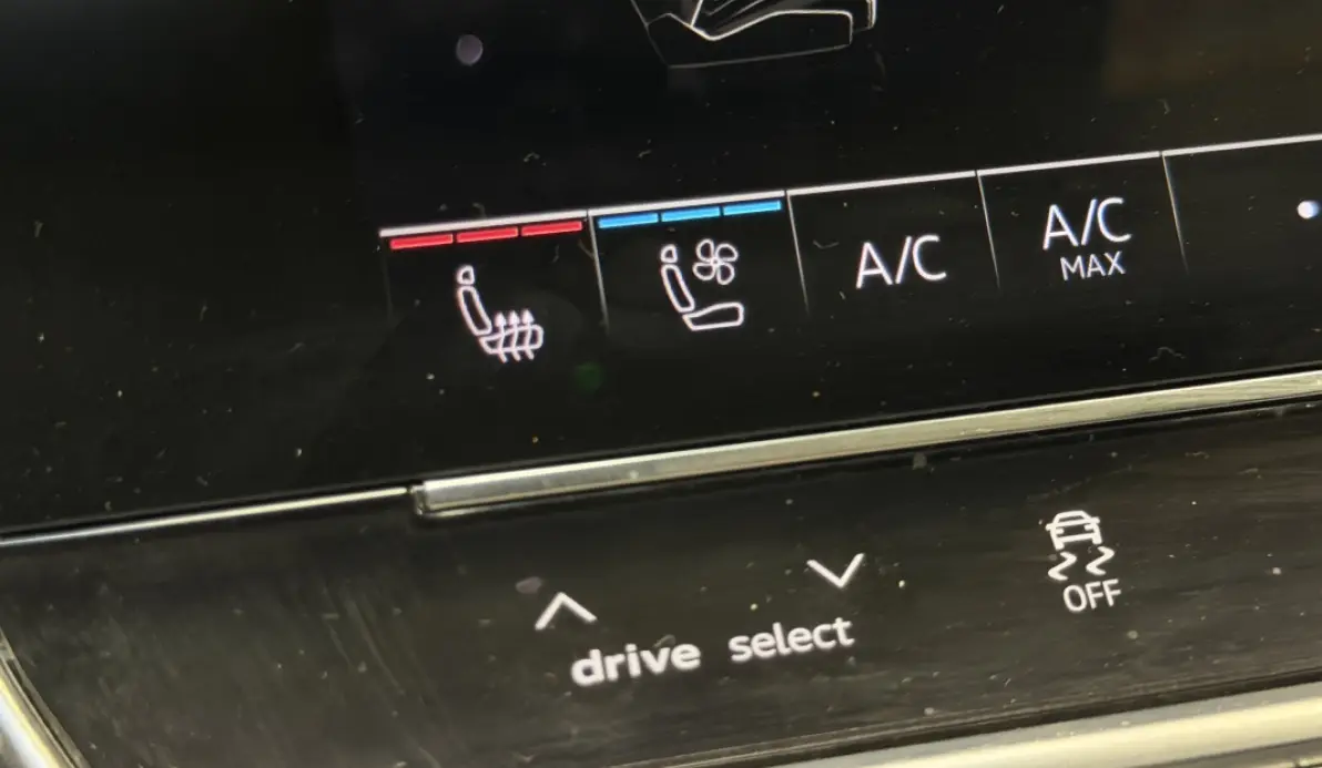 Audi RS6 AVANT 4.0 V8 TFSI 600CH QUATTRO TIPTRONIC