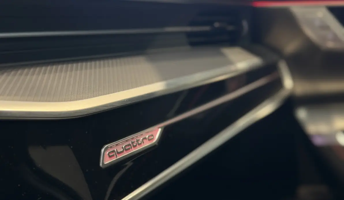 Audi RS6 AVANT 4.0 V8 TFSI 600CH QUATTRO TIPTRONIC