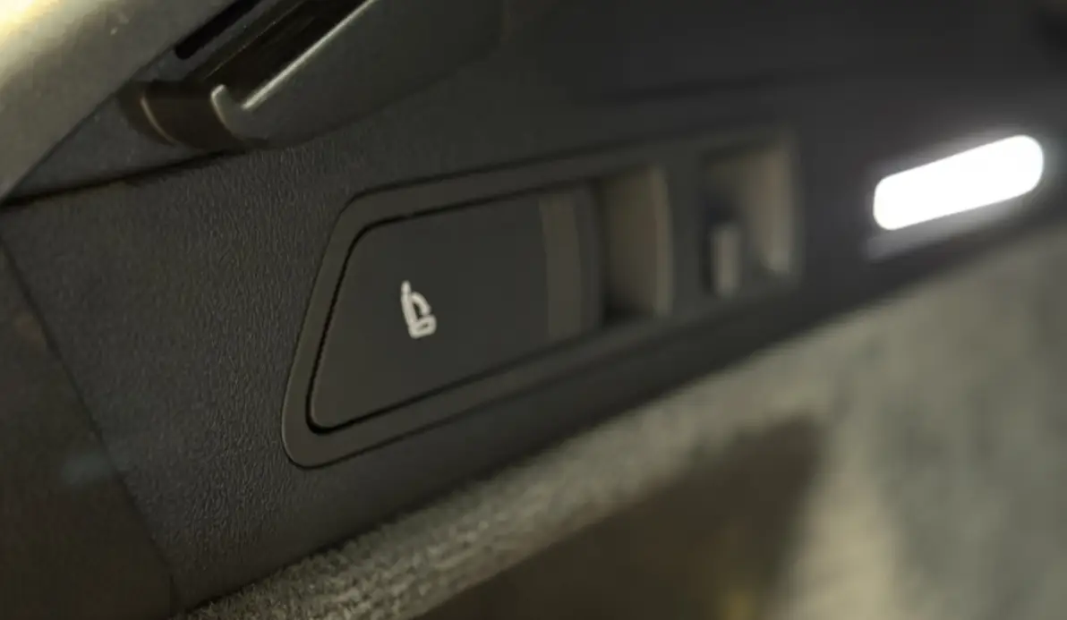 Audi RS6 AVANT 4.0 V8 TFSI 600CH QUATTRO TIPTRONIC