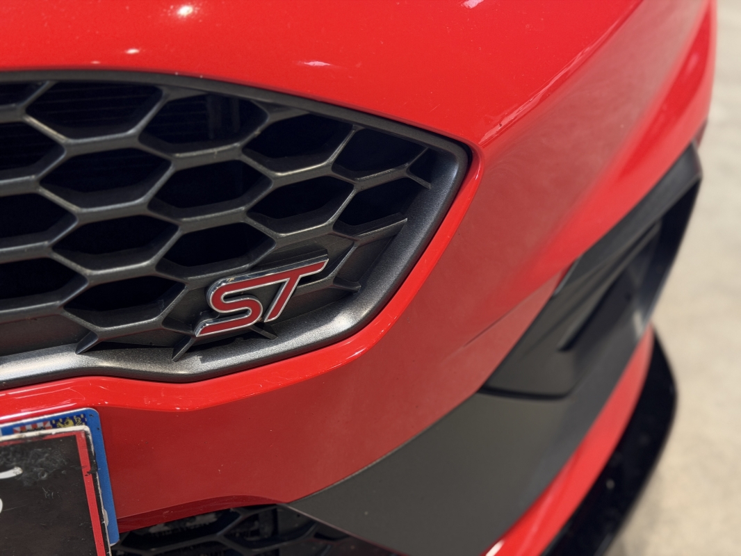 Ford Fiesta 1.5 ECOBOOST 200CH ST-PACK 3P