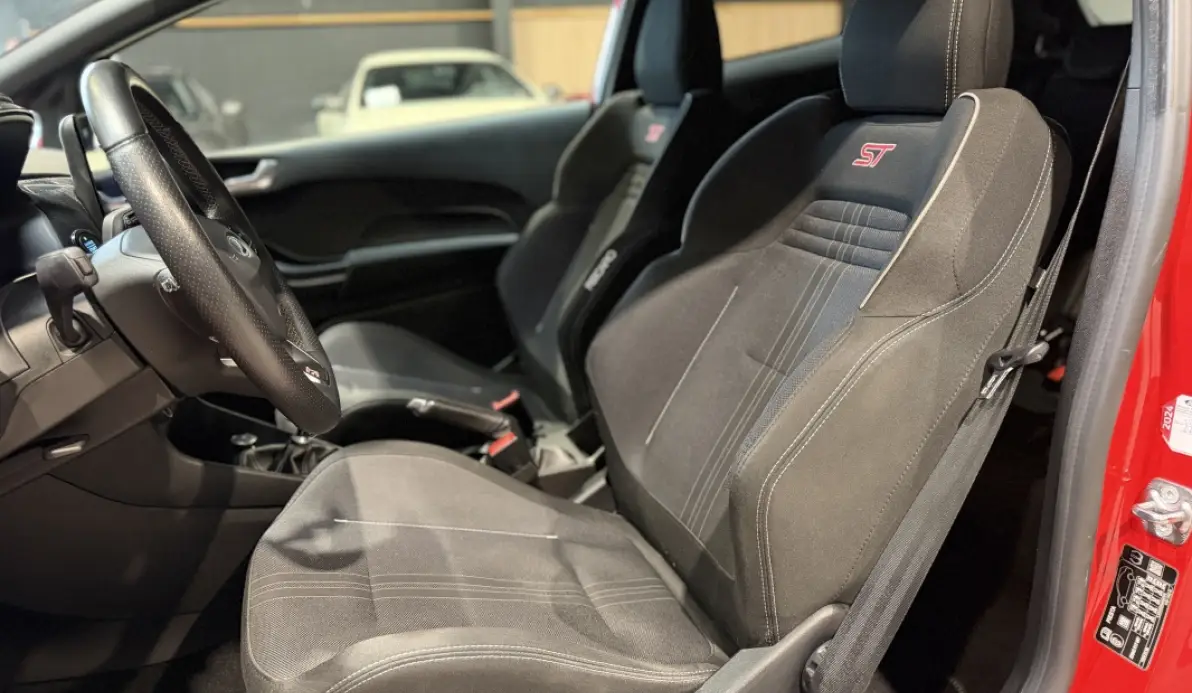 Ford Fiesta 1.5 ECOBOOST 200CH ST-PACK 3P