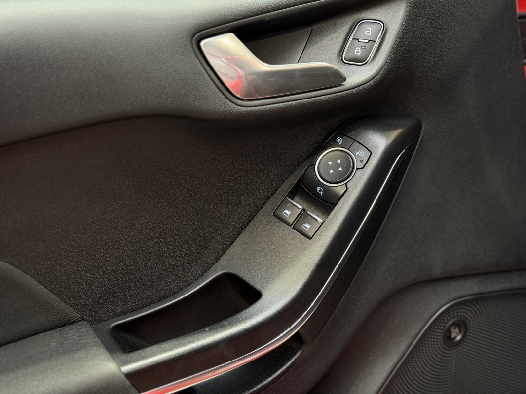 Ford Fiesta 1.5 ECOBOOST 200CH ST-PACK 3P