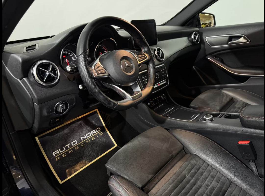 Mercedes GLA 220 D ACTIVITY EDITION 7G-DCT