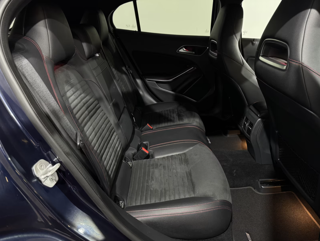 Mercedes GLA 220 D ACTIVITY EDITION 7G-DCT