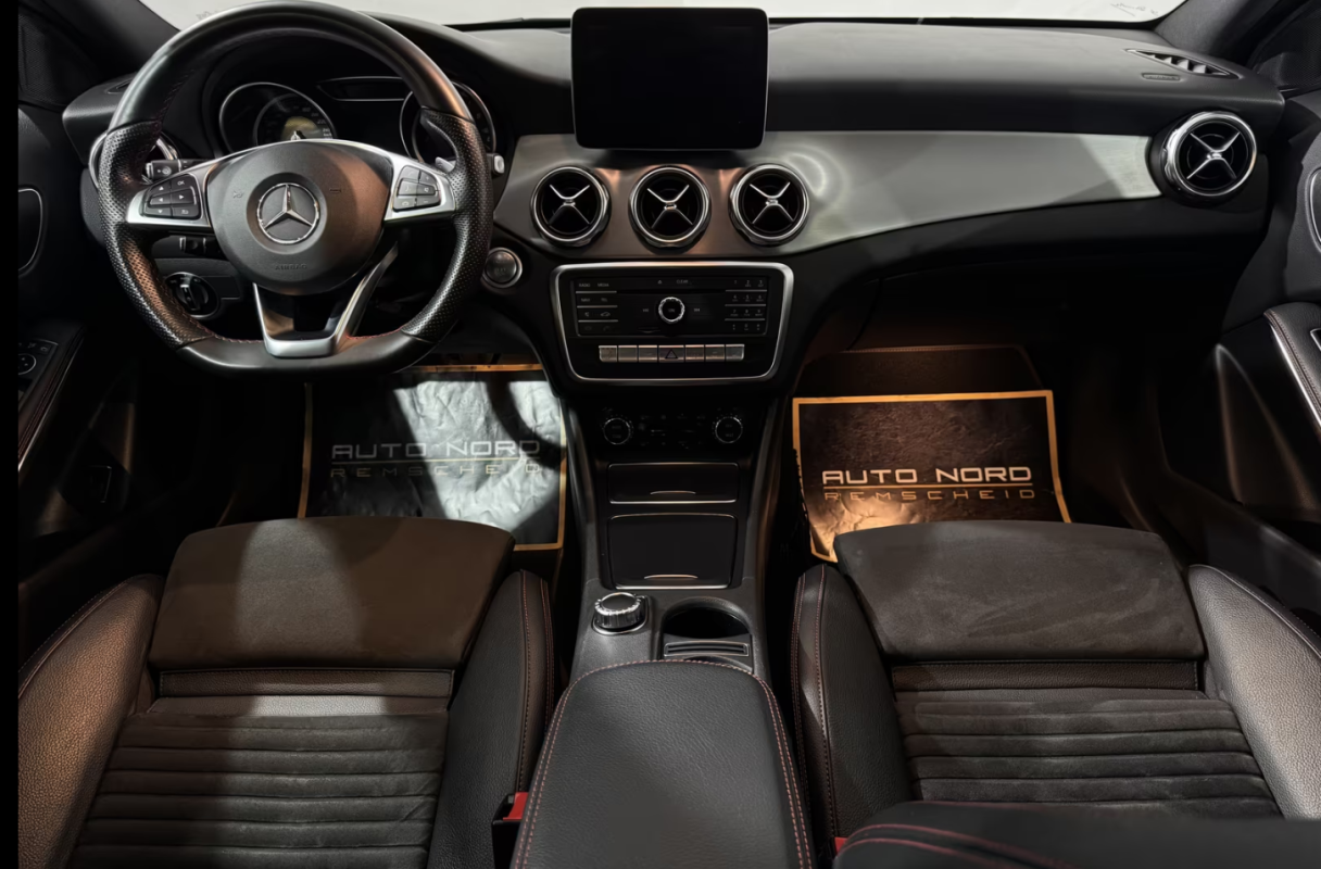 Mercedes GLA 220 D ACTIVITY EDITION 7G-DCT