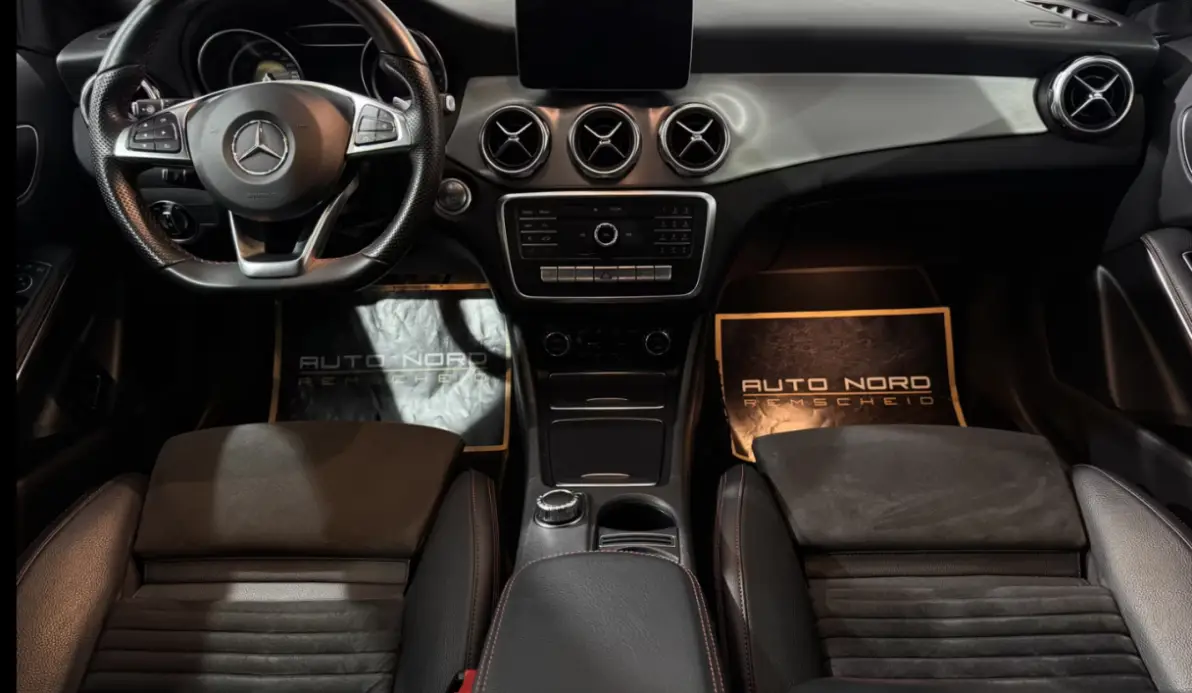 Mercedes GLA 220 D ACTIVITY EDITION 7G-DCT