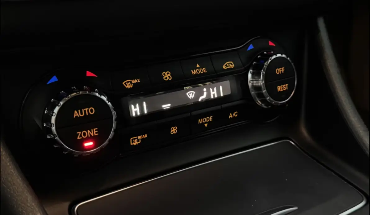 Mercedes GLA 220 D ACTIVITY EDITION 7G-DCT