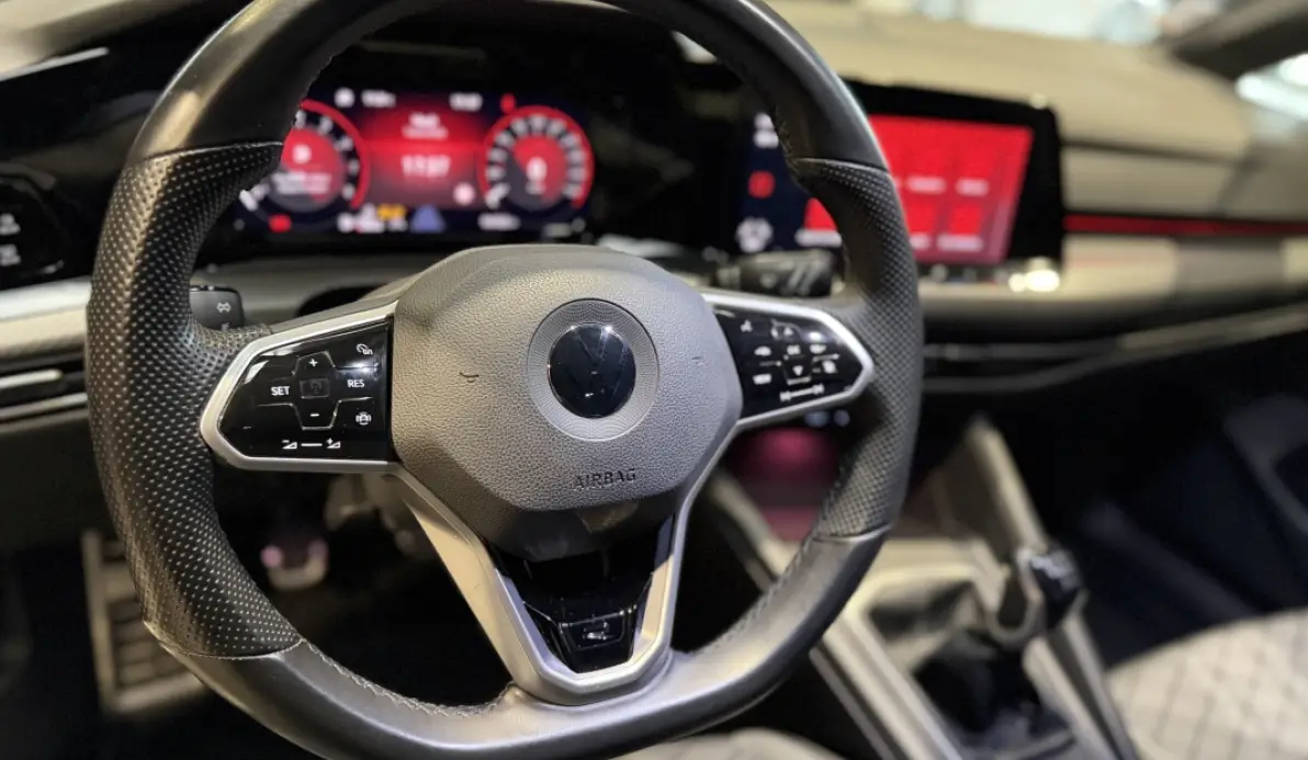 Volkswagen Golf VIII 1.5 TSI - 150CH  R-Line