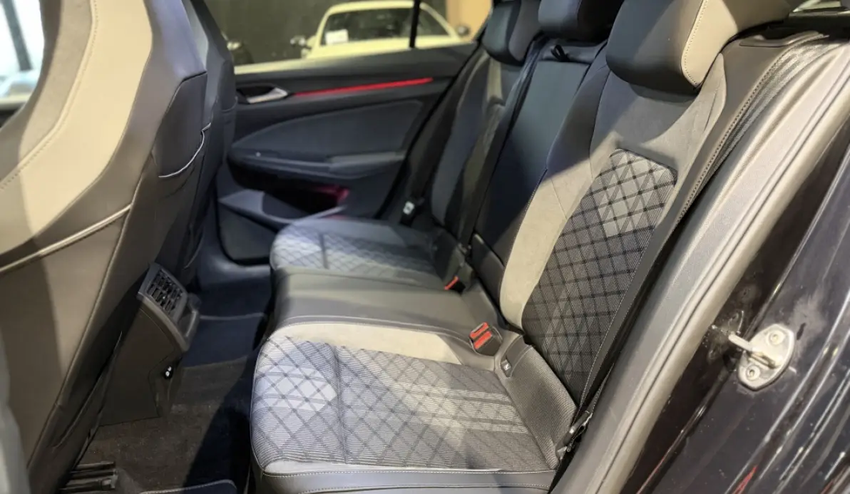 Volkswagen Golf VIII 1.5 TSI - 150CH  R-Line