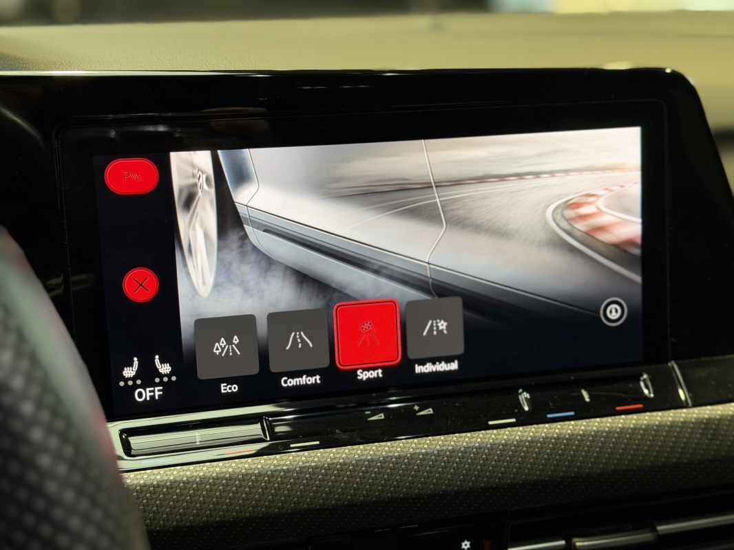 Volkswagen Golf VIII 1.5 TSI - 150CH  R-Line