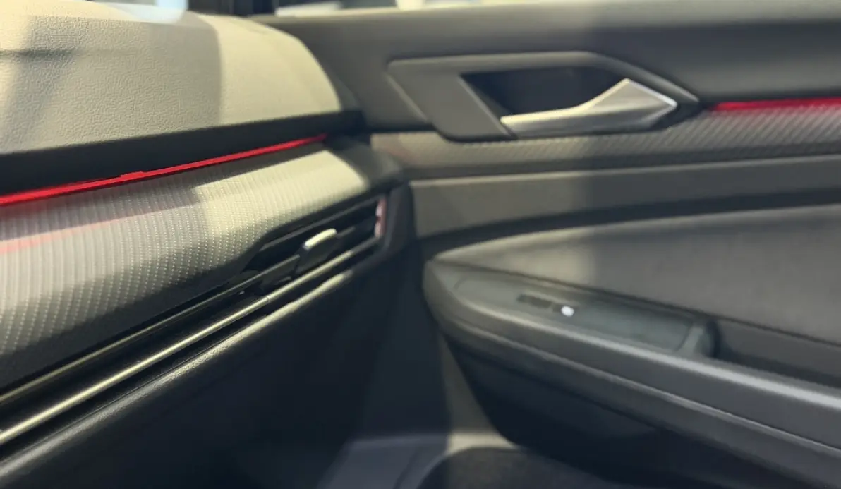 Volkswagen Golf VIII 1.5 TSI - 150CH  R-Line