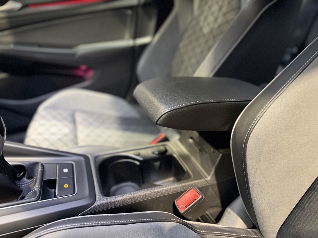 Volkswagen Golf VIII 1.5 TSI - 150CH  R-Line