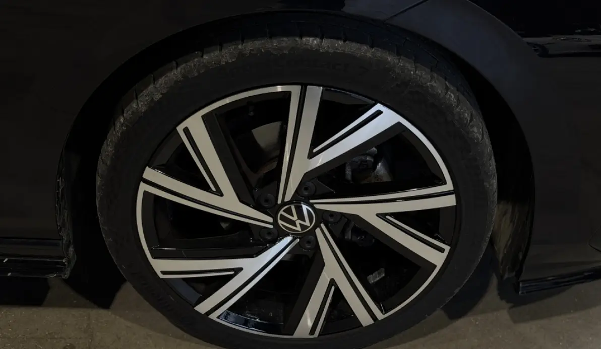 Volkswagen Golf VIII 1.5 TSI - 150CH  R-Line