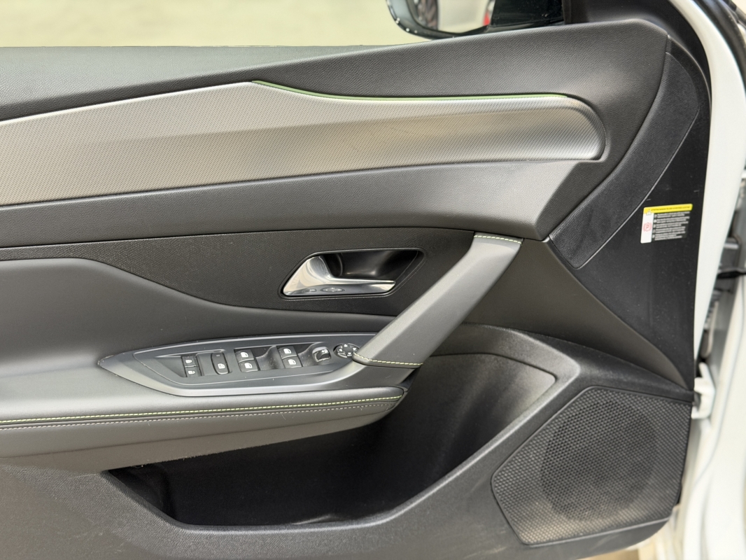 Peugeot 308 1.2 PURETECH 130CH S&S GT EAT8