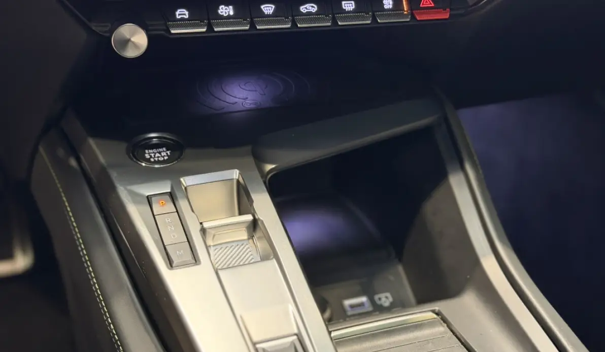 Peugeot 308 1.2 PURETECH 130CH S&S GT EAT8