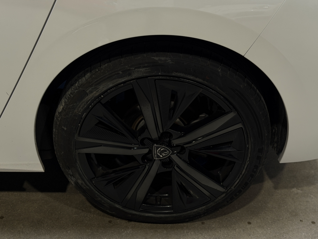 Peugeot 308 1.2 PURETECH 130CH S&S GT EAT8