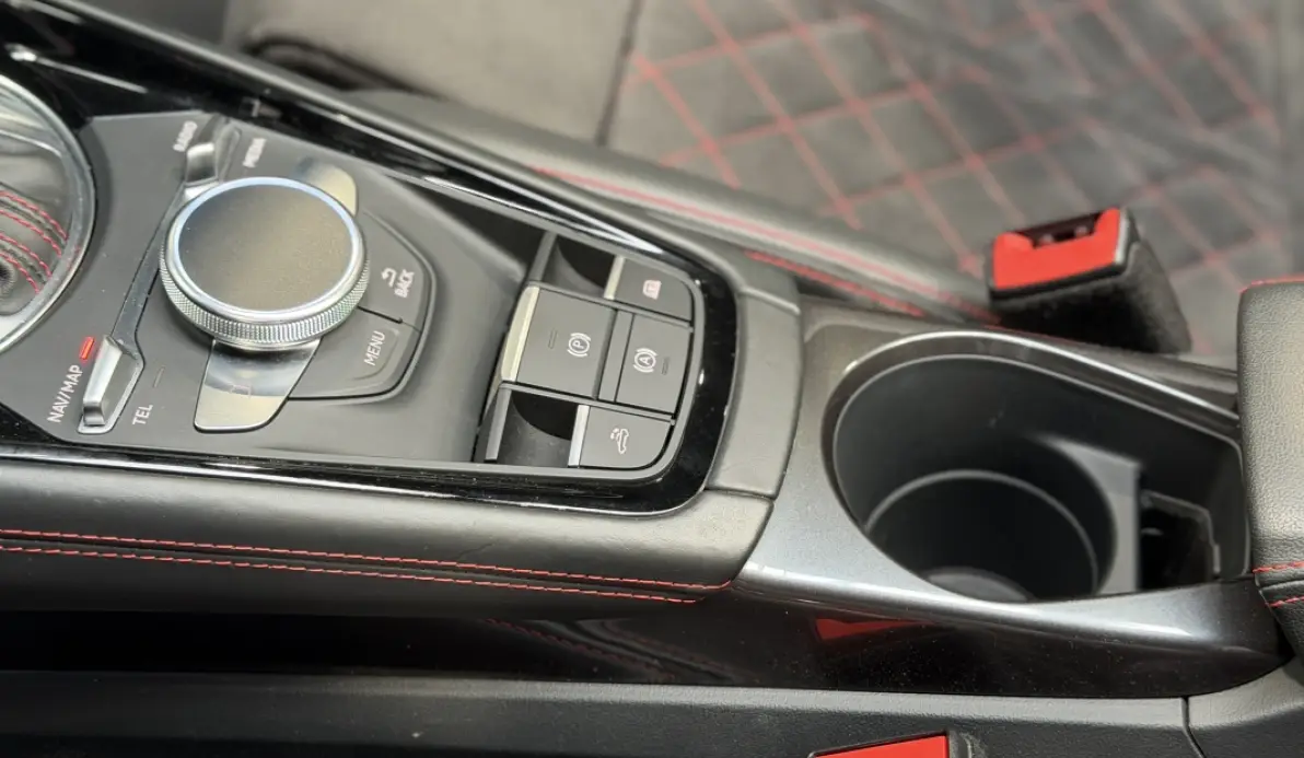 Audi TT ROADSTER 40 TFSI 197CH S LINE S TRONIC 7