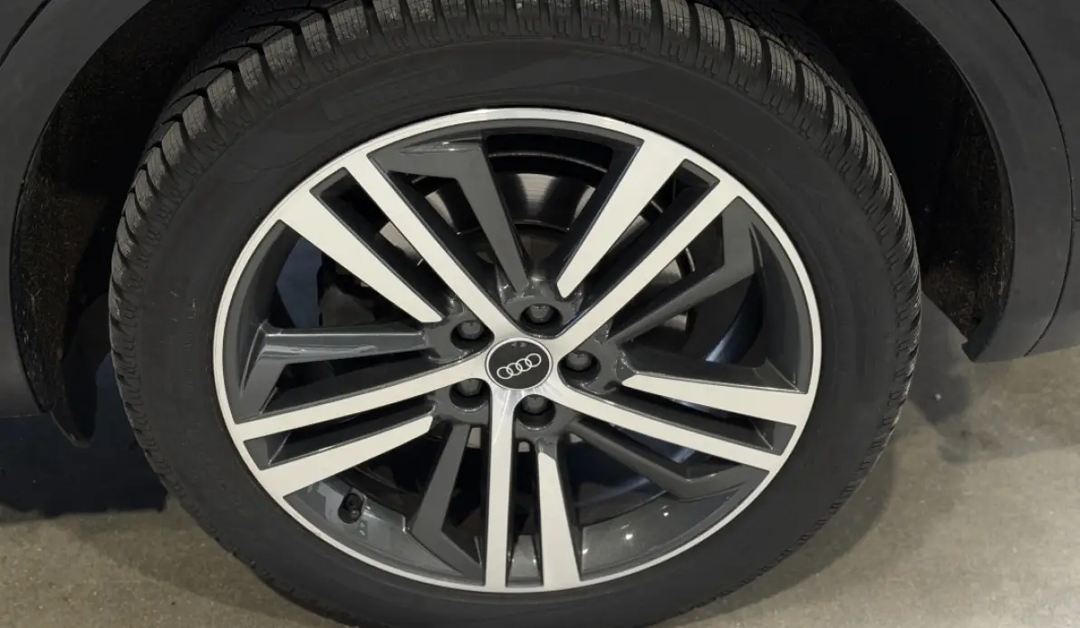 Audi Q5 55 TFSI E 367CH S LINE QUATTRO S TRONIC 7
