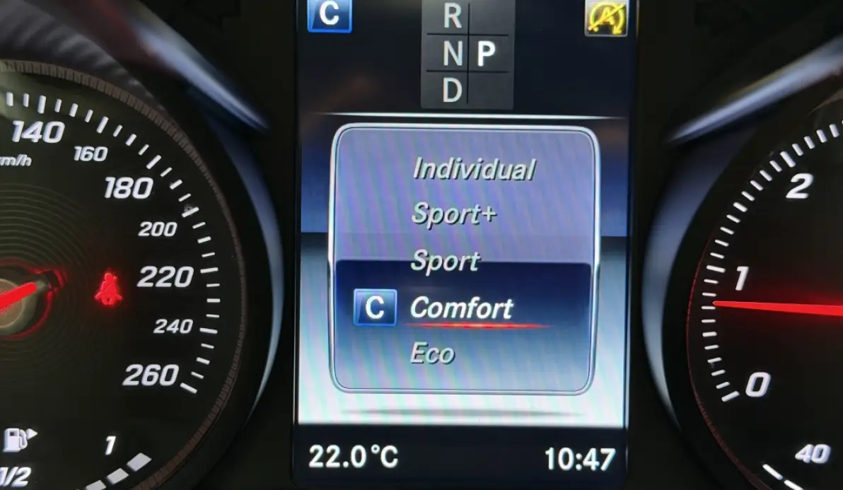 Mercedes Classe C 220 D 9G-TRONIC