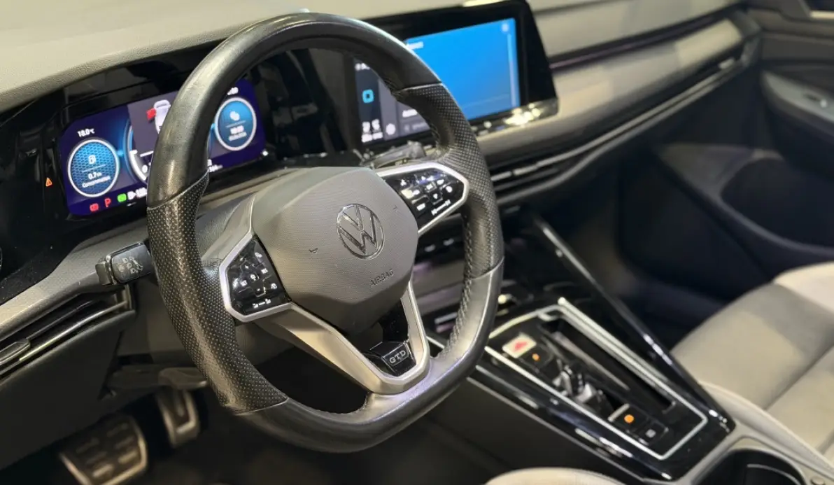 Volkswagen Golf VIII 2.0 TDI SCR 200CH GTD DSG7