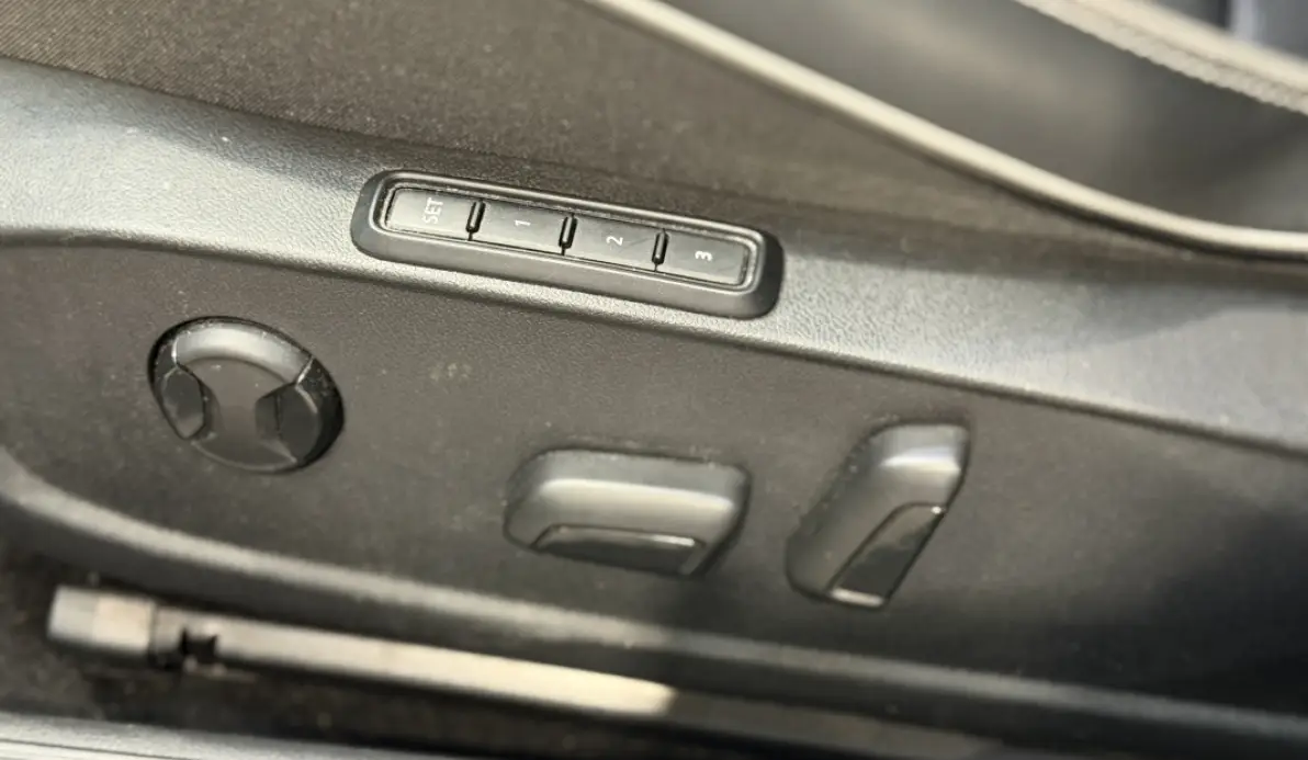 Volkswagen Golf VIII 2.0 TDI SCR 200CH GTD DSG7