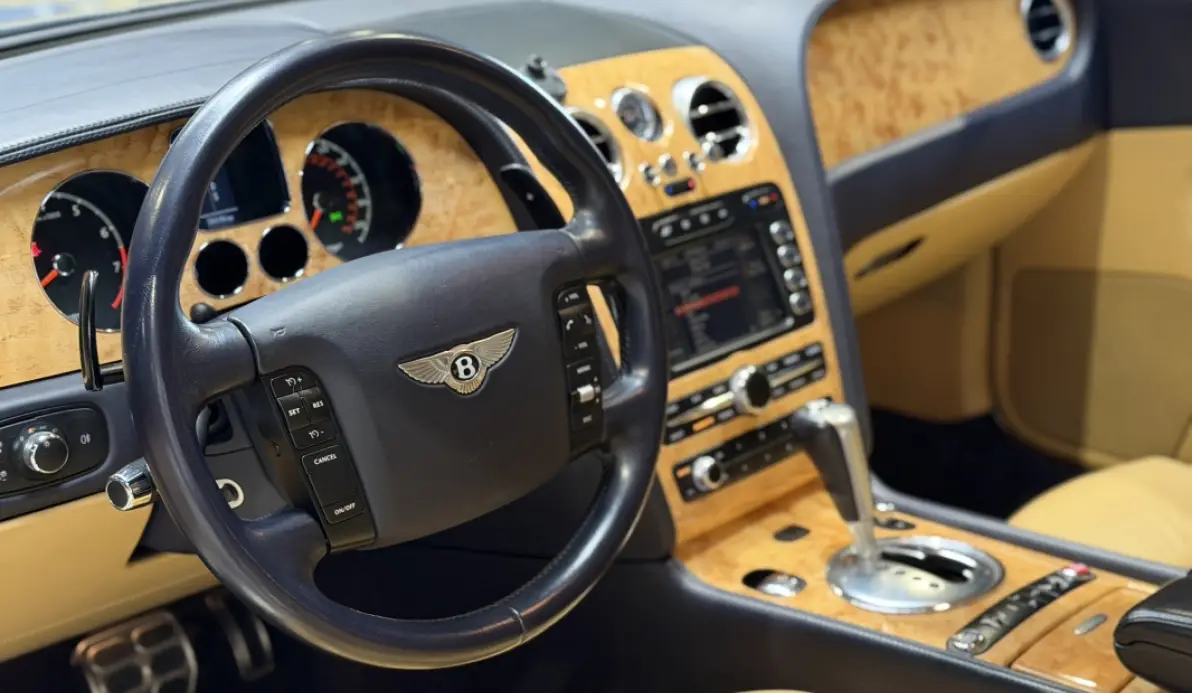 Bentley Continental GT 6.0 W12