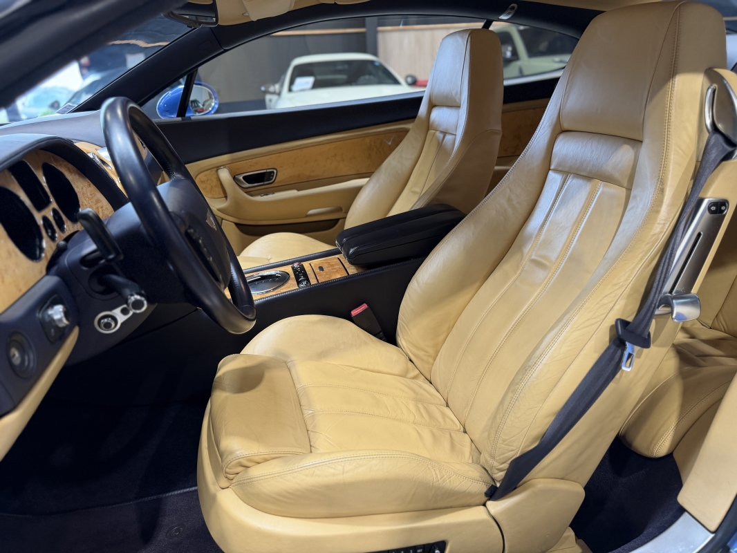Bentley Continental GT 6.0 W12
