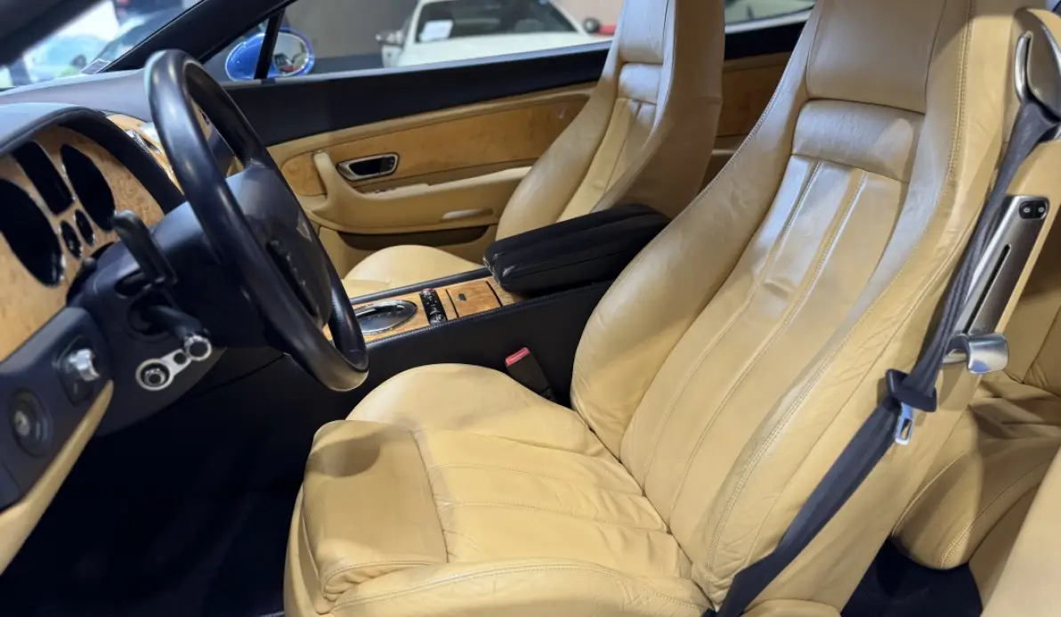 Bentley Continental GT 6.0 W12