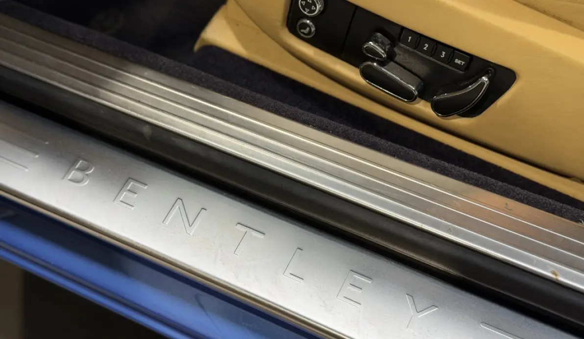 Bentley Continental GT 6.0 W12
