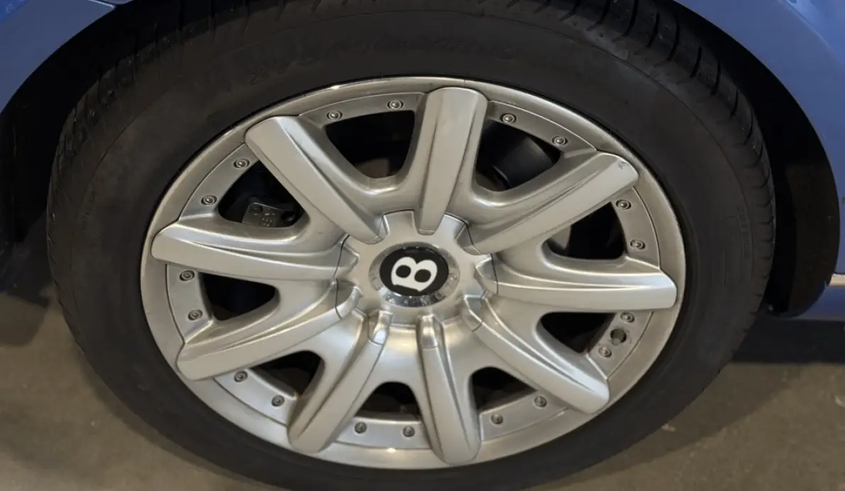 Bentley Continental GT 6.0 W12