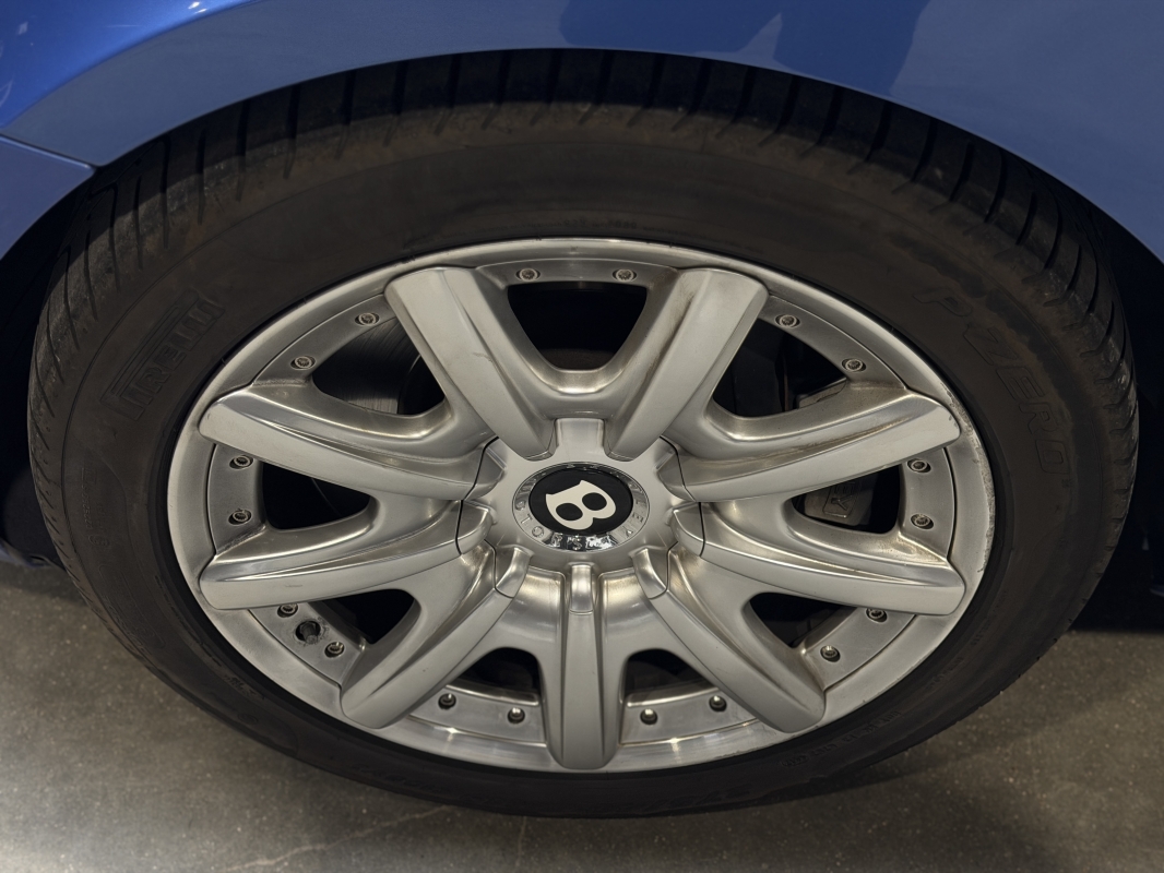 Bentley Continental GT 6.0 W12