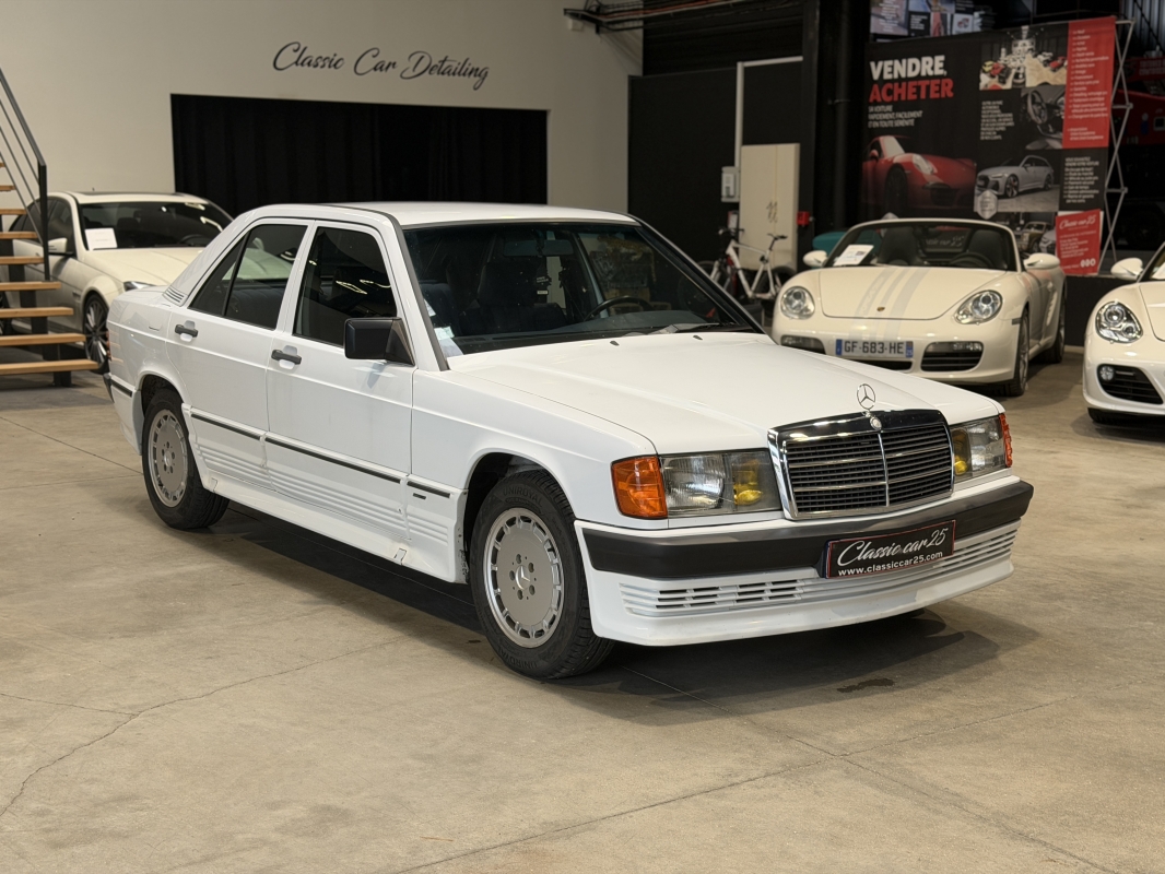 Mercedes 190 E W201 - 1986 - 4 CYLINDRES ESSENCE