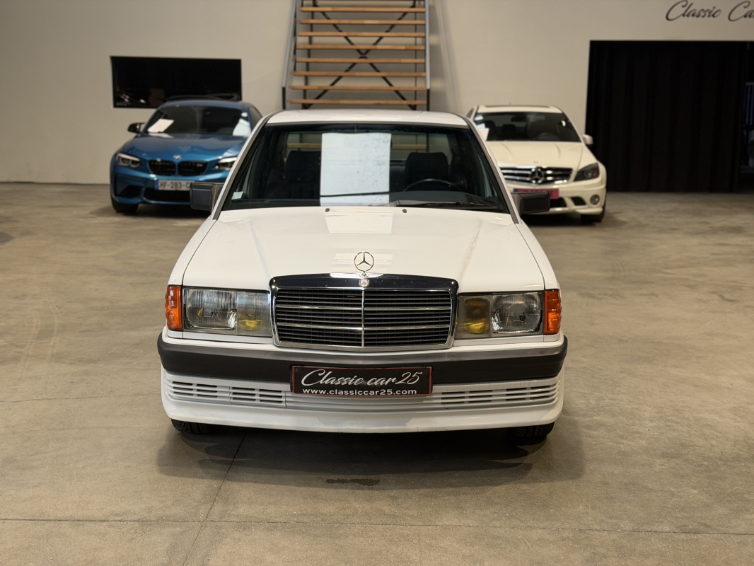 Mercedes 190 E W201 - 1986 - 4 CYLINDRES ESSENCE