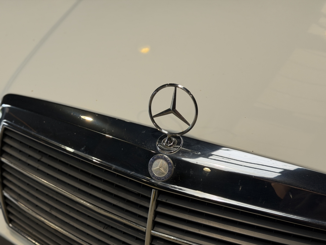 Mercedes 190 E W201 - 1986 - 4 CYLINDRES ESSENCE
