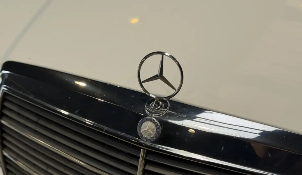 Mercedes 190 E W201 - 1986 - 4 CYLINDRES ESSENCE