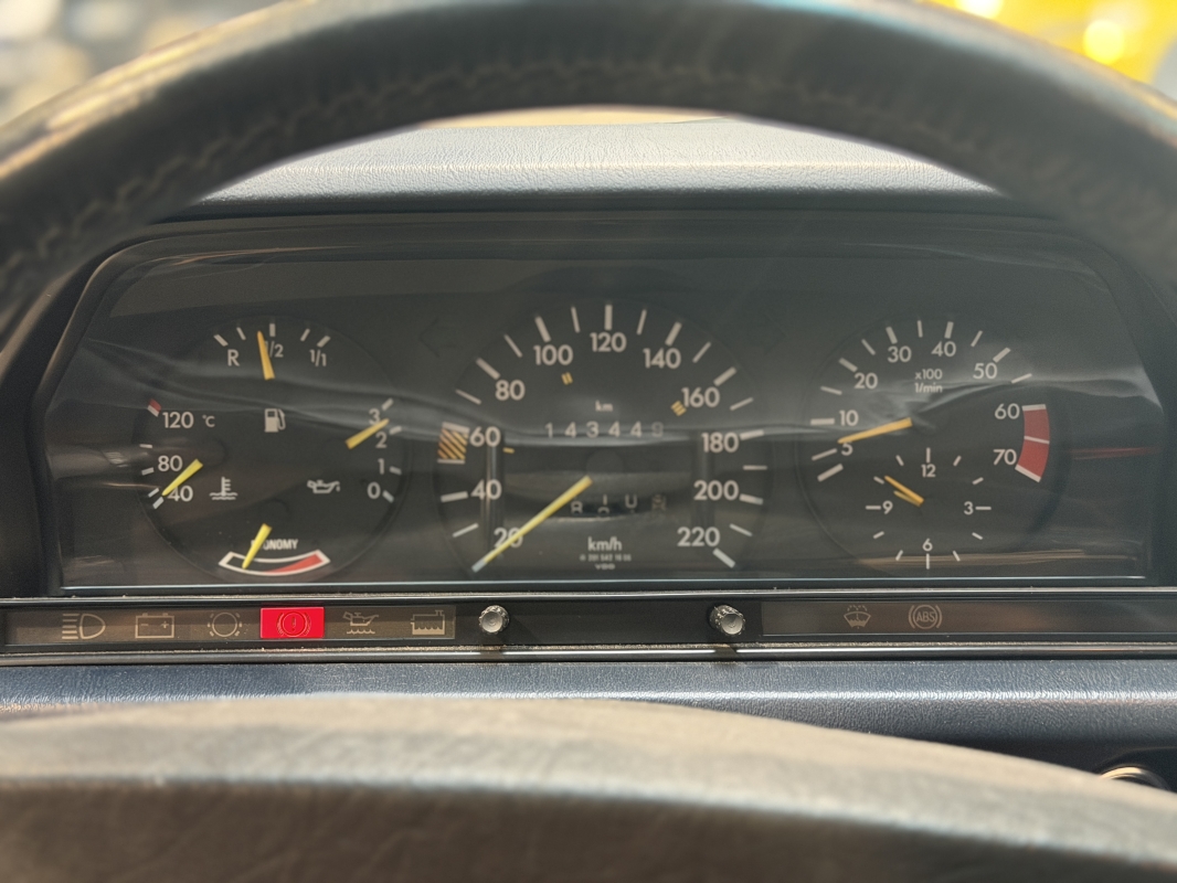 Mercedes 190 E W201 - 1986 - 4 CYLINDRES ESSENCE