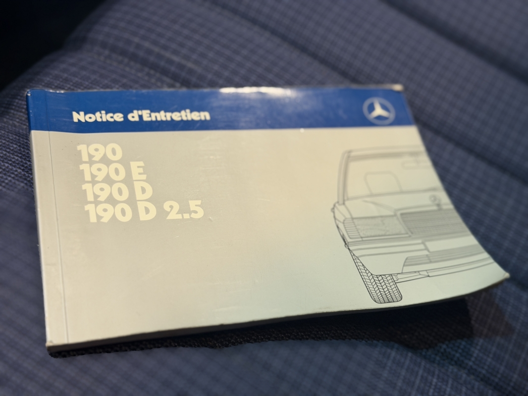 Mercedes 190 E W201 - 1986 - 4 CYLINDRES ESSENCE