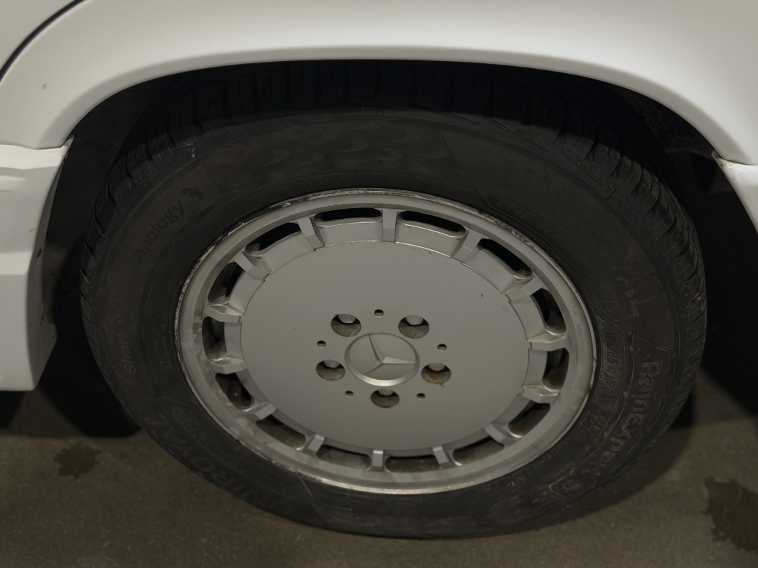 Mercedes 190 E W201 - 1986 - 4 CYLINDRES ESSENCE