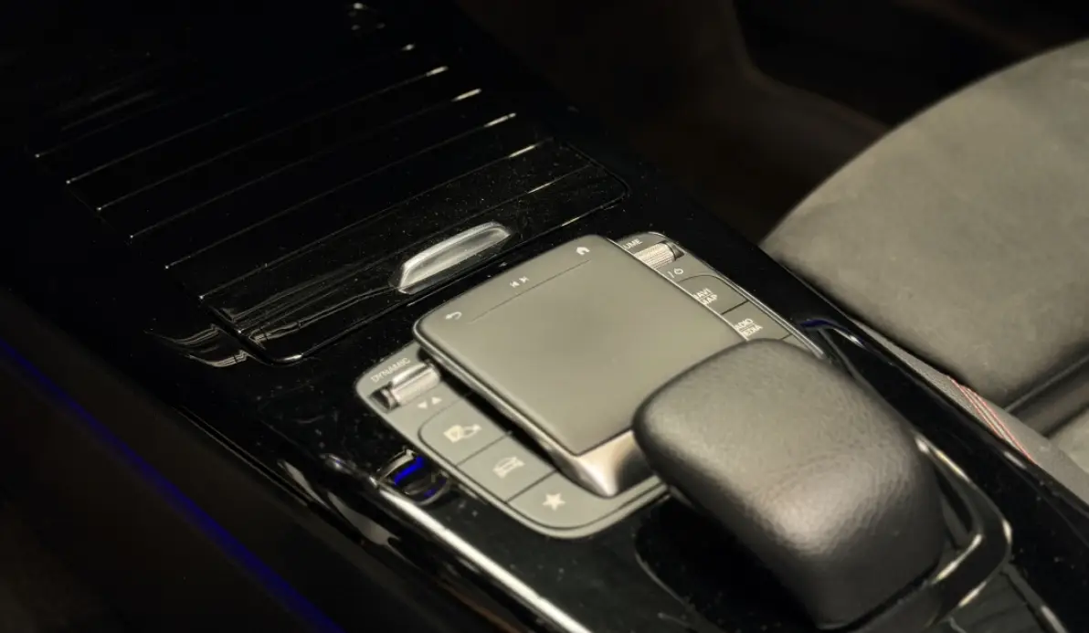 Mercedes CLA 220 D 190CH AMG LINE 8G-DCT