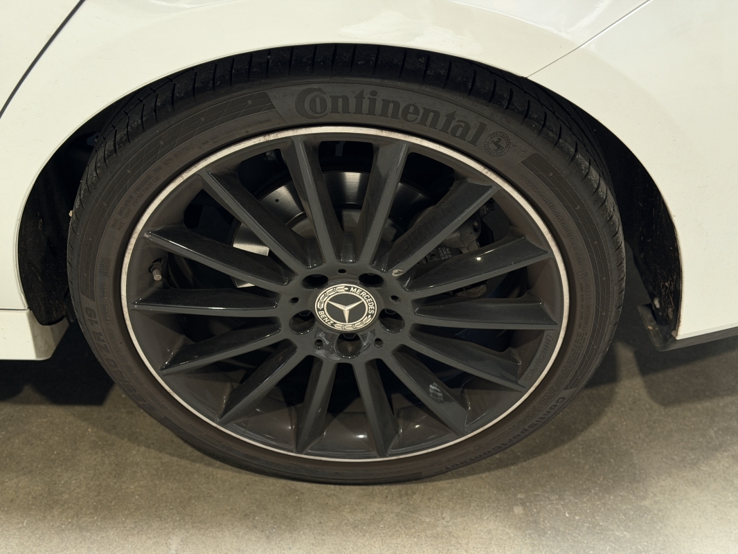 Mercedes CLA 220 D 190CH AMG LINE 8G-DCT