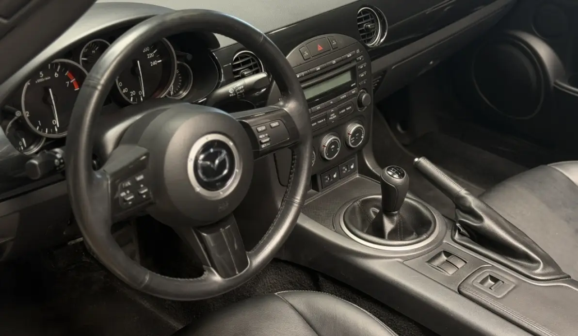 Mazda MX-5 RC 1.8 MZR 126CH ELEGANCE CUIR- 1ère main