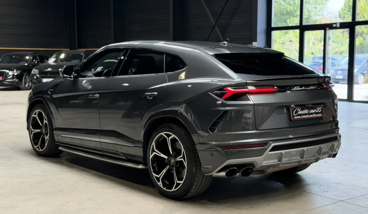 Lamborghini URUS Lamborghini URUS 4.0 V8 650CH BITURBO - 4 PLACES