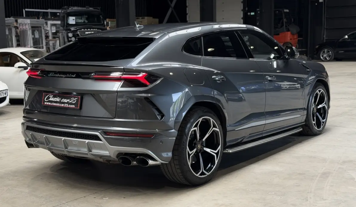 Lamborghini URUS Lamborghini URUS 4.0 V8 650CH BITURBO - 4 PLACES