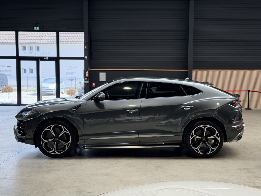 Lamborghini URUS Lamborghini URUS 4.0 V8 650CH BITURBO - 4 PLACES