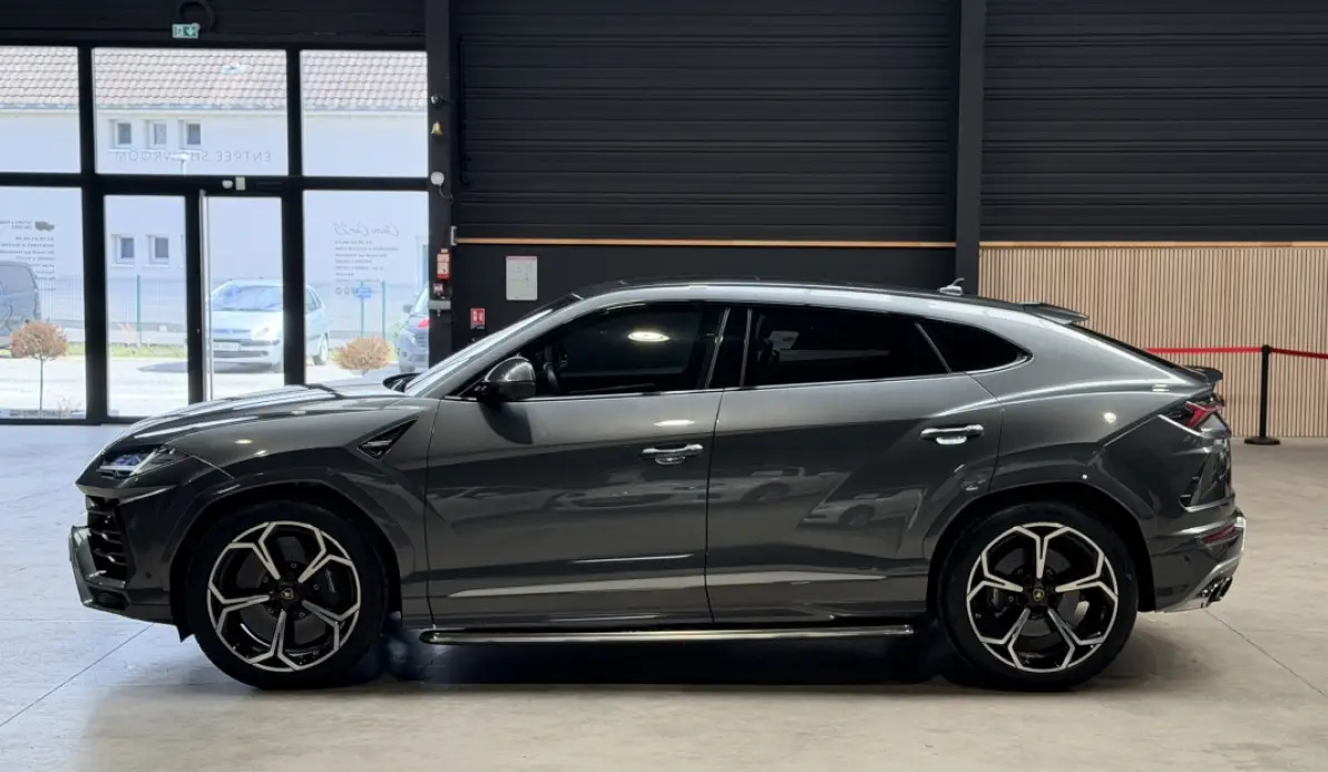 Lamborghini URUS Lamborghini URUS 4.0 V8 650CH BITURBO - 4 PLACES